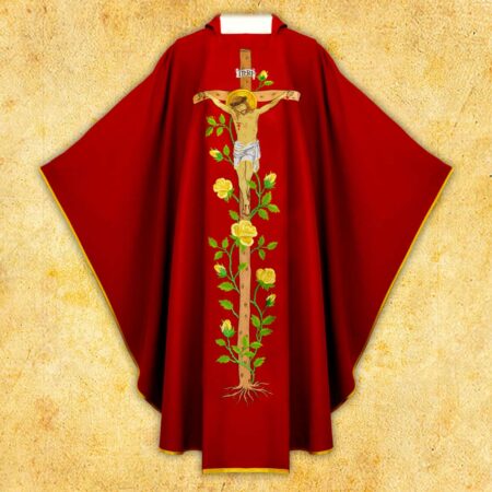 Casulla bordada litúrgica en color rojo