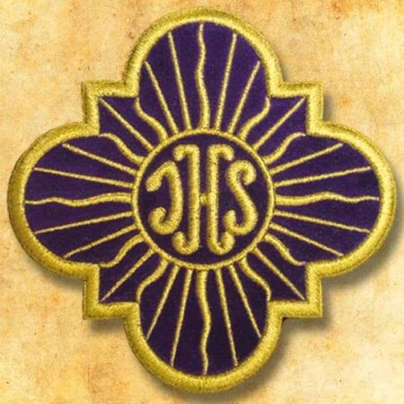Aplicación bordada IHS en terciopelo