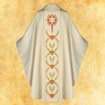 Casulla con pasamanería bordada para Navidad