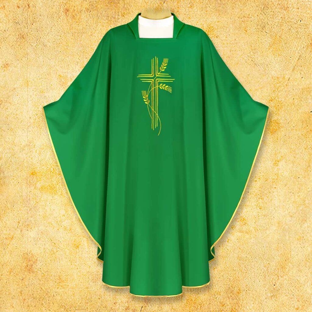 Casulla bordada Cruz verde