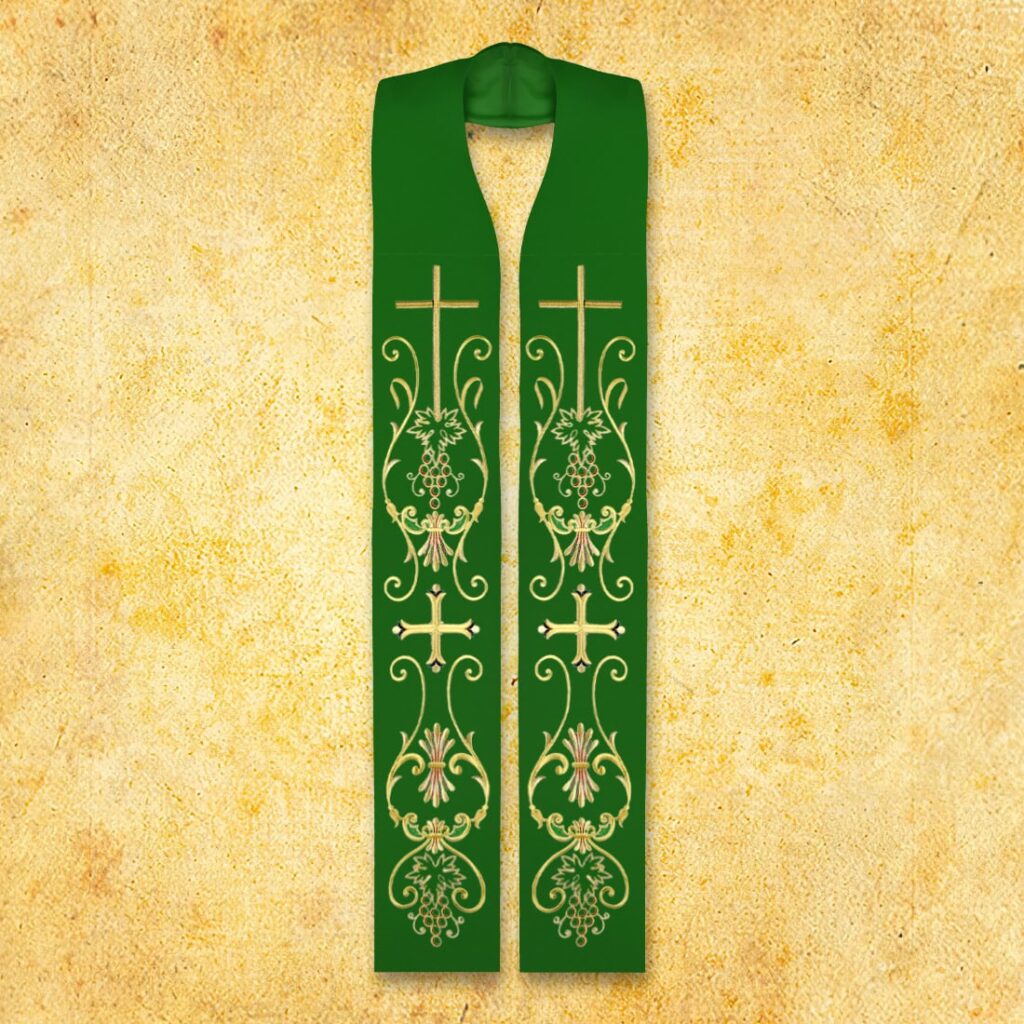 Estola bordada con motivo de la cruz verde Estola bordada con motivo de la cruz verde