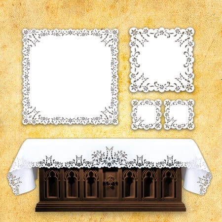 Juego calado para altar Luz Mariana