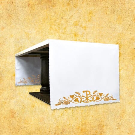 mantel con bordado lateral