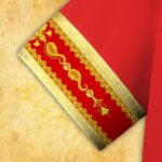 Dalmática litúrgica roja bordada