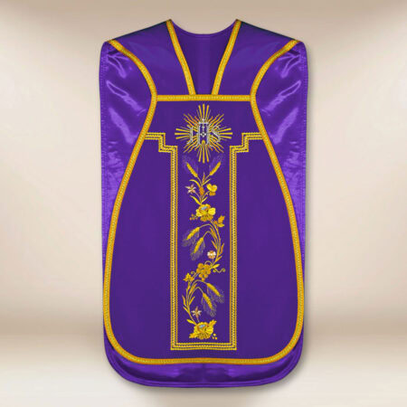 Casulla bordada romana IHS morada