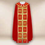 Capa pluvial roja