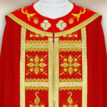 Capa pluvial roja