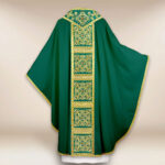 Casulla bordada litúrgica en color verde