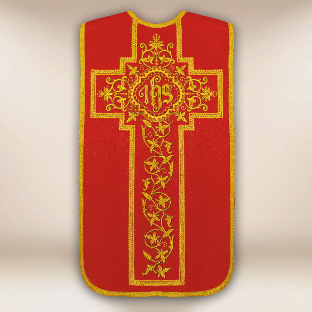 Casulla romana bordada roja