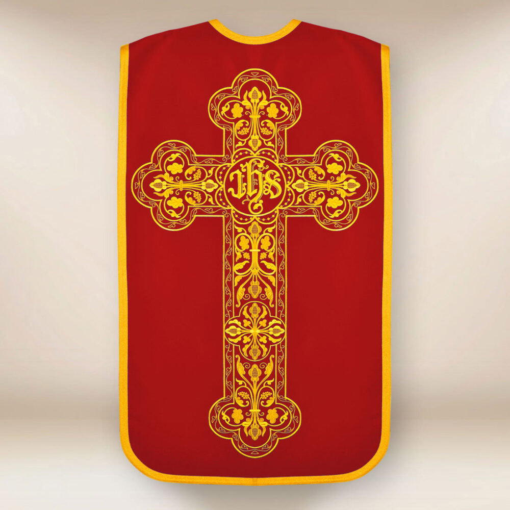 Casulla romana bordada roja