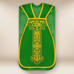 Casulla romana bordada en verde