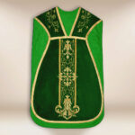 Casulla romana en color verde