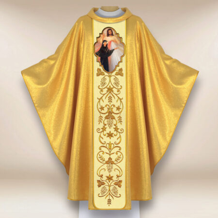 Casulla con la imagen de Jesús Misericordioso y San Faustino