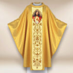 Casulla con la imagen del Sagrado Corazón de Jesús