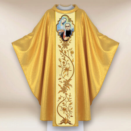 Casulla con la imagen de San Maximiliano María Kolbe