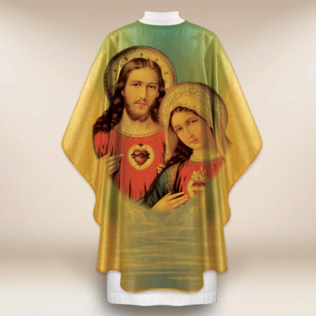 Casulla dorada con imagen Sagrado Corazón de Jesús y Corazón Inmaculado de María