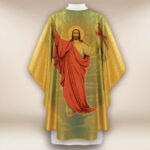 Casulla dorada con imagen Jesús Resucitado