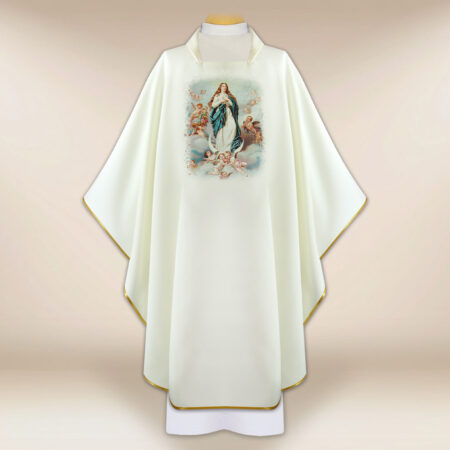 Casulla con imagen de Madre de Dios Asunta