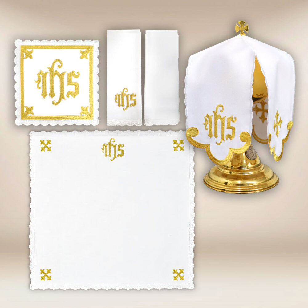 Conjunto "Catedral" dorado