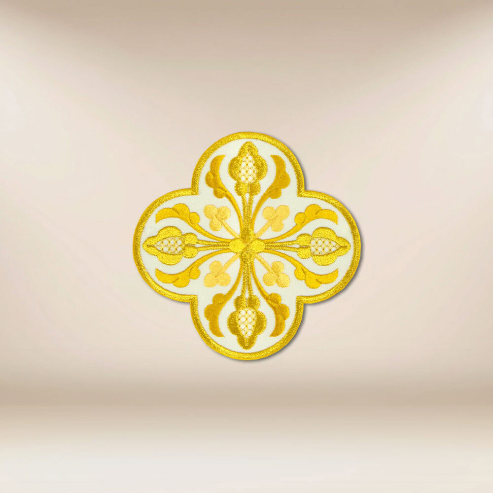 aplicación bordada cruz