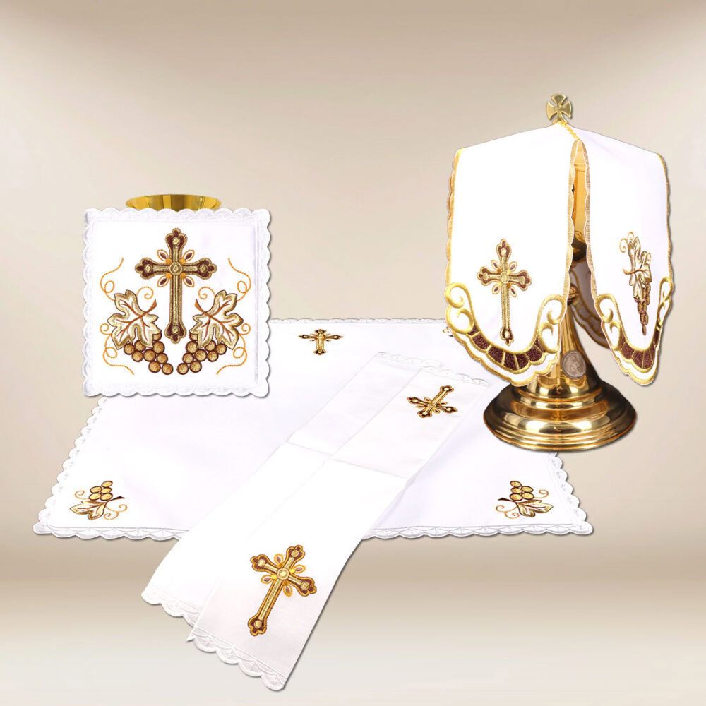 Conjunto de ropa de altar para el cáliz y conopeo