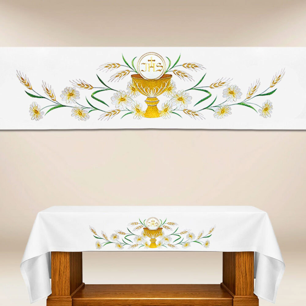 Mantel de altar con bordado eucarístico