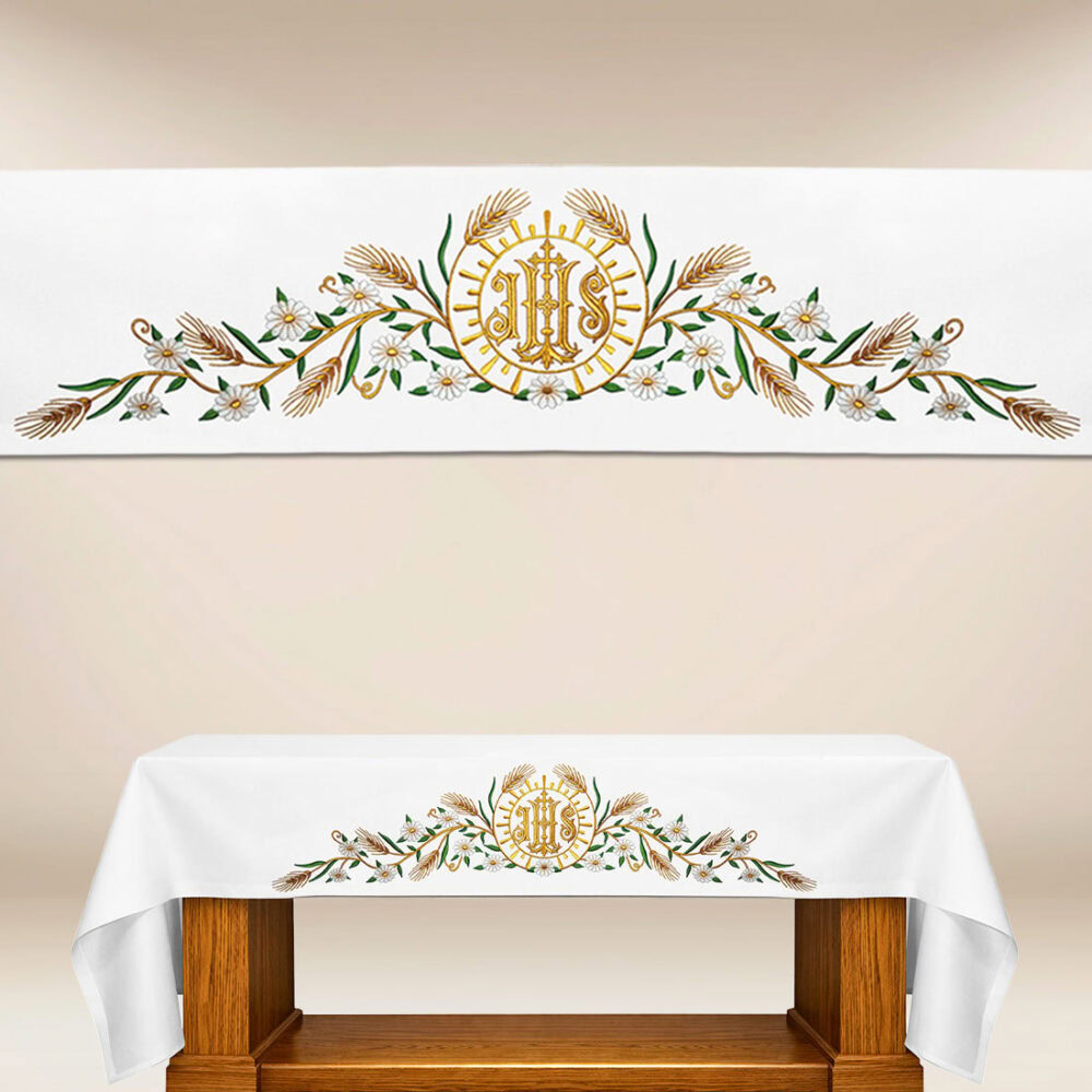 Mantel con bordado IHS
