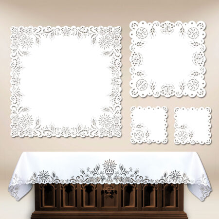 Juego calado para el altar