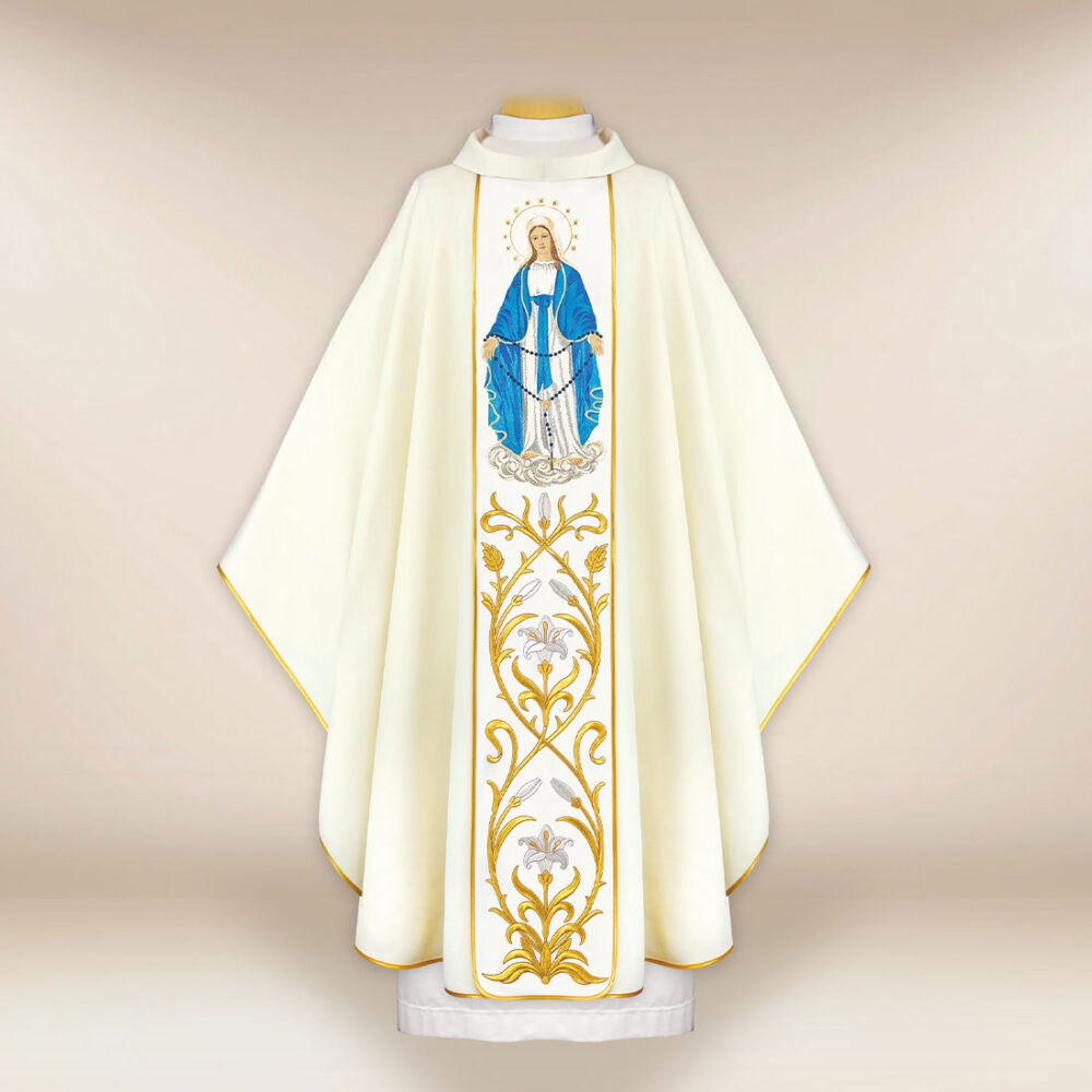 Casulla bordada Madre de Dios del Rosario