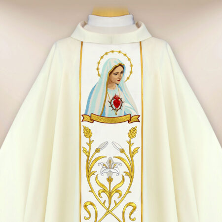 Casulla bordada Madre de Dios de Fátima
