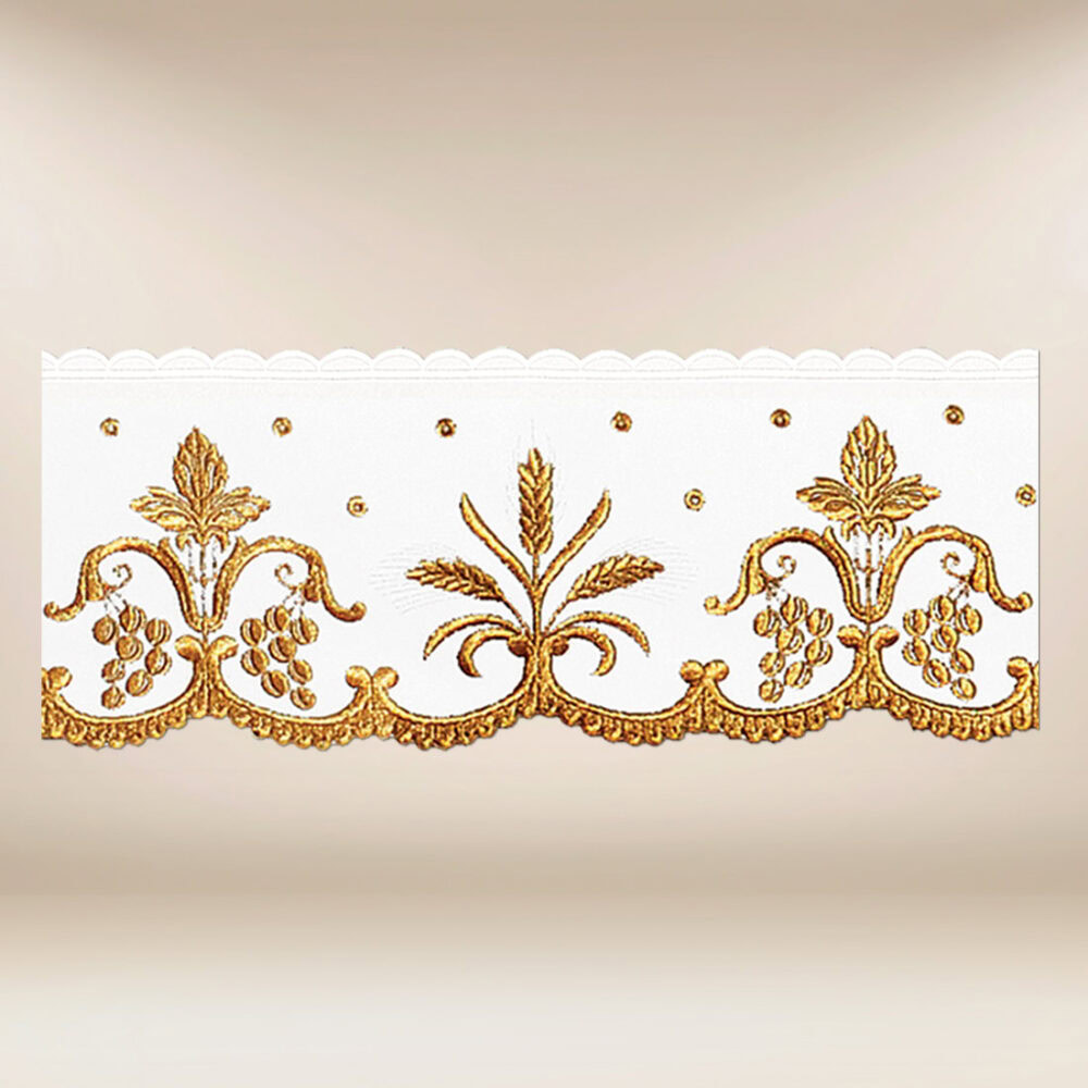 Encaje bordado dorado