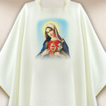 Casulla con imagen Corazón de María