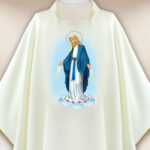 Casulla con imagen Madre de Dios Inmaculada