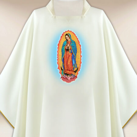 Casulla con imagen de Madre de Dios de Guadalupe