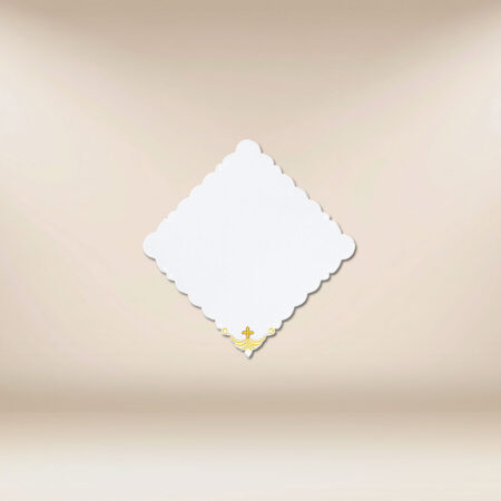 Cubierta bordada de dimensiones 32cm × 32cm