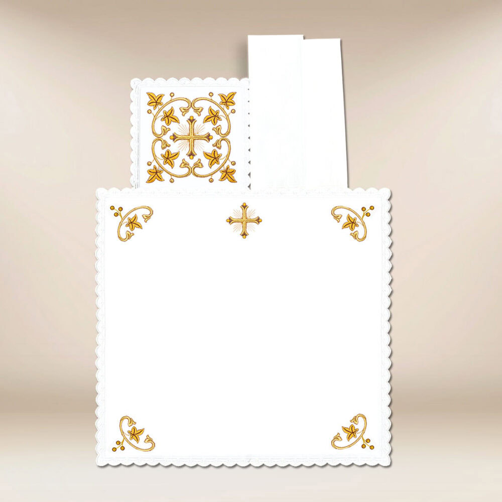 Ropa de altar para el cáliz bordada