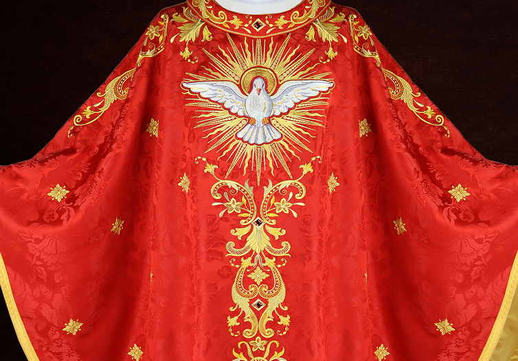 Ornamentos litúrgicos bordados con simbolismo de Pentecostés