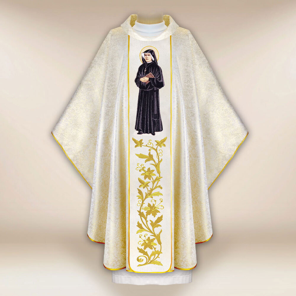 Casulla bordada San Faustino