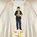 Casulla bordada San Domingo Savio