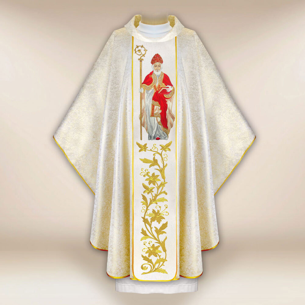 Casulla bordada San Nicolás