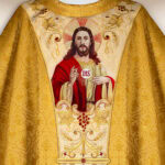 Casulla litúrgica con Jesús Cristo