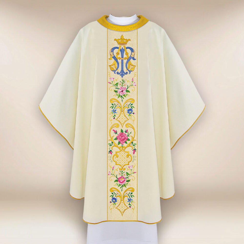 Elegante casulla litúrgica bordada con motivo mariano