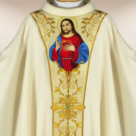 Casulla bordada Corazón de Jesús