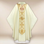 Casulla litúrgica con Cristo Rey