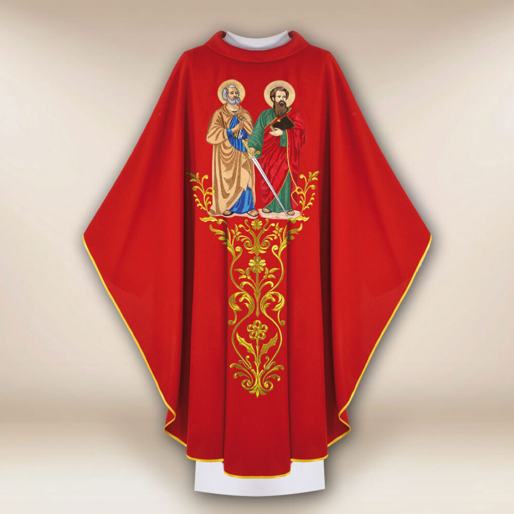 Casulla bordada roja San Pedro y San Pablo