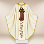 Casulla bordada San Padre Pío