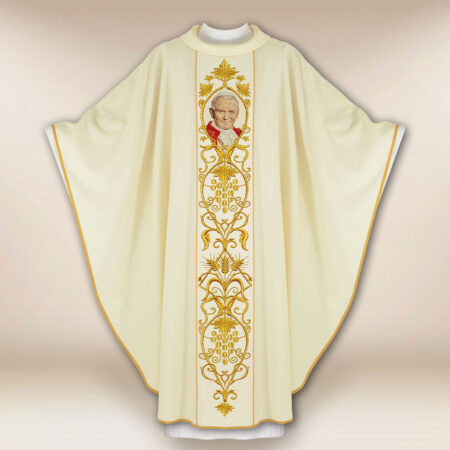 Casulla con imagen bordada Juan Pablo II