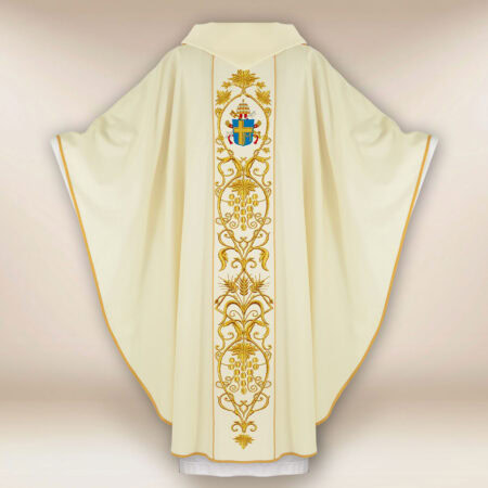 Casulla con imagen bordada Juan Pablo II