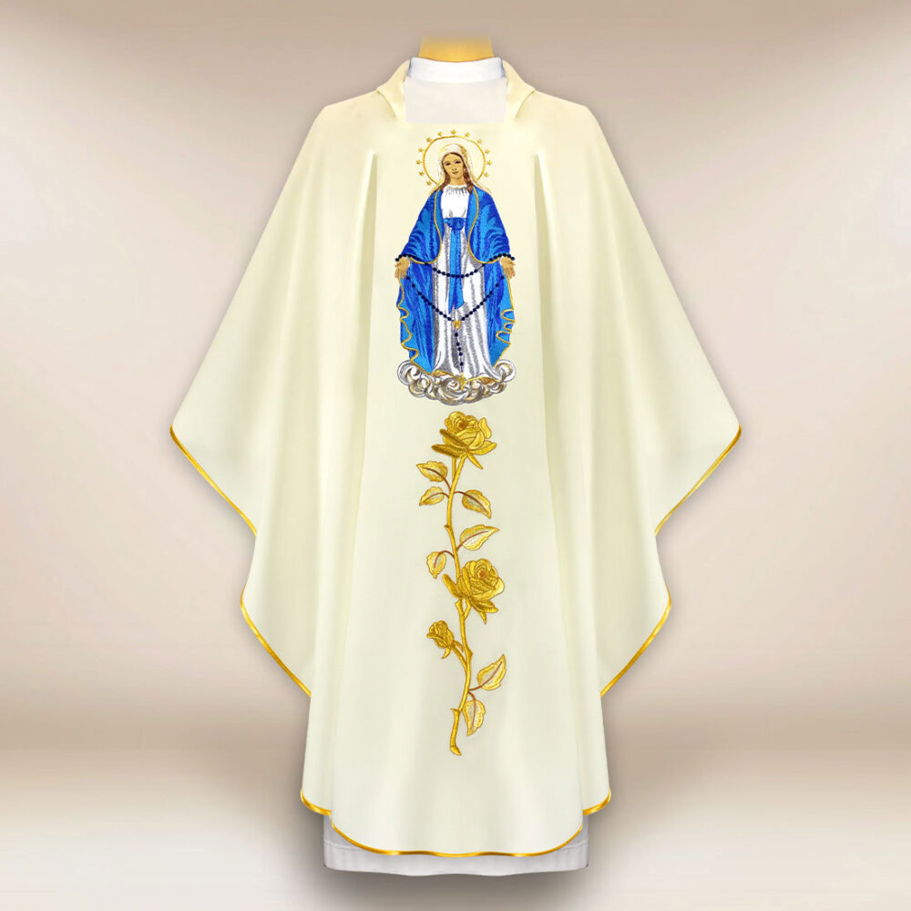 Casulla bordada Madre de Dios del Rosario