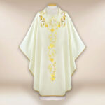 Ornat haftowany “Dominium”